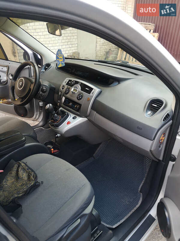 Минивэн Renault Scenic 2008 в Хмельницком