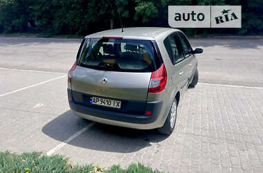 Мінівен Renault Scenic 2006 в Запоріжжі