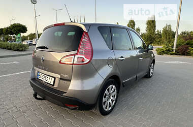 Мінівен Renault Scenic 2010 в Кам'янець-Подільському