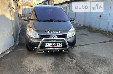 Мінівен Renault Scenic 2003 в Києві