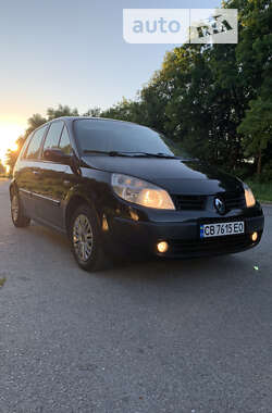 Минивэн Renault Scenic 2006 в Мене