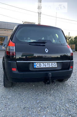 Минивэн Renault Scenic 2006 в Мене