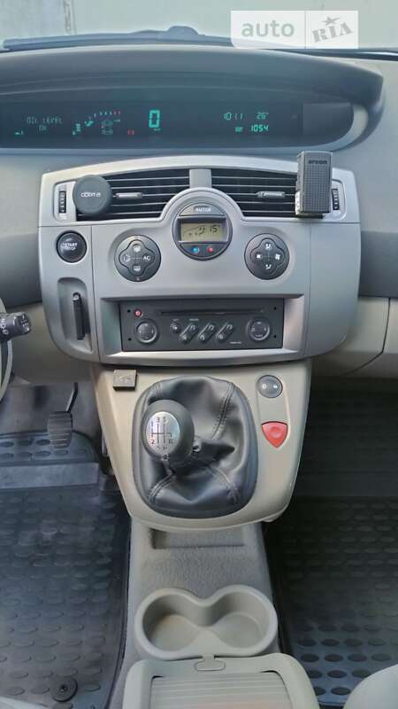 Минивэн Renault Scenic 2003 в Киеве