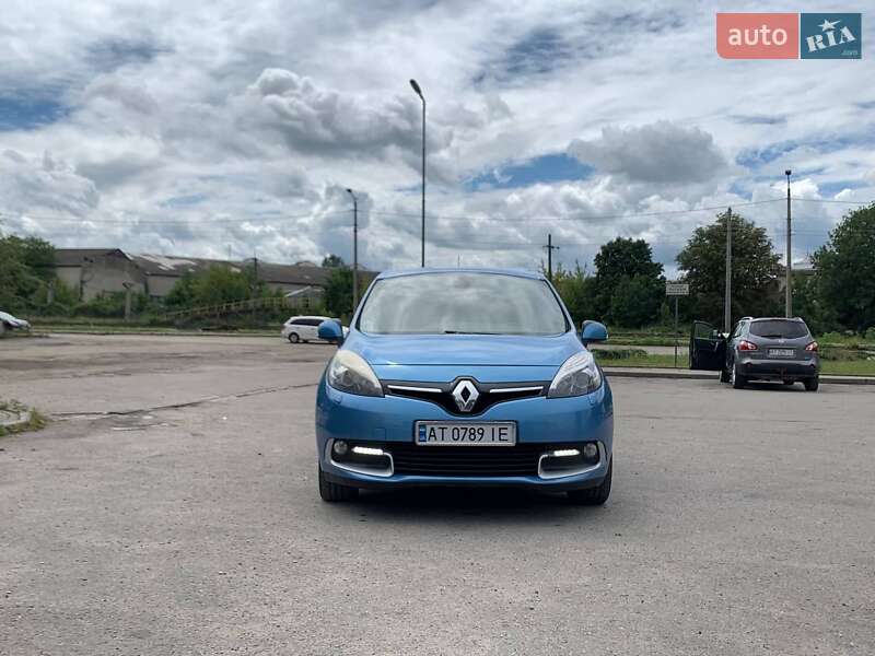 Минивэн Renault Scenic 2012 в Ивано-Франковске