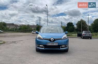 Минивэн Renault Scenic 2012 в 