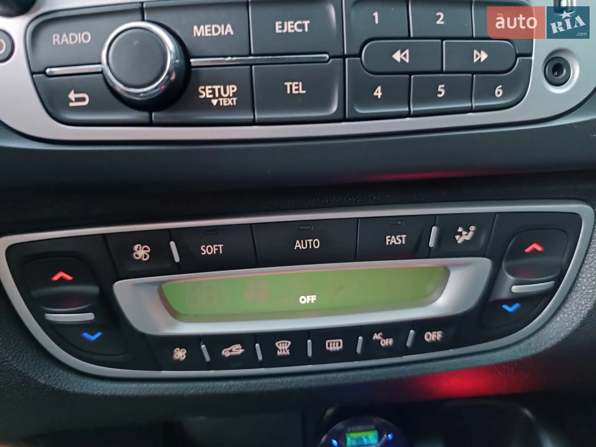 2013 Renault Scenic - мініатюра 19