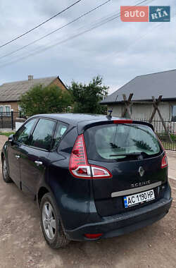 Мінівен Renault Scenic 2011 в Нововолинську