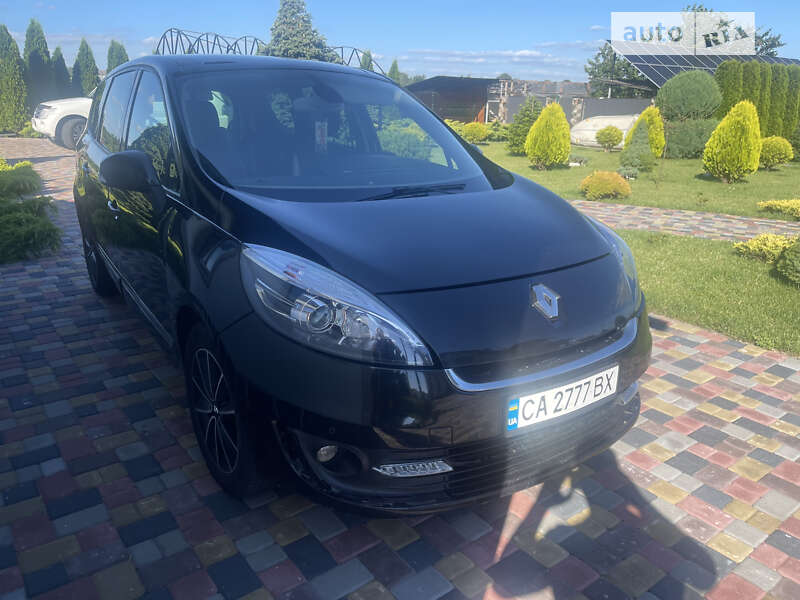 Мінівен Renault Scenic 2012 в Києві