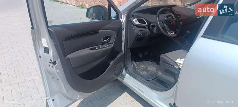 Минивэн Renault Scenic 2013 в Тернополе