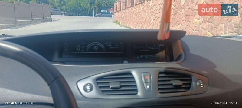 Минивэн Renault Scenic 2013 в Тернополе