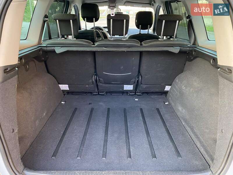 Минивэн Renault Scenic 2010 в Днепре фото 5 Минивэн Renault Scenic 2010 в Днепре