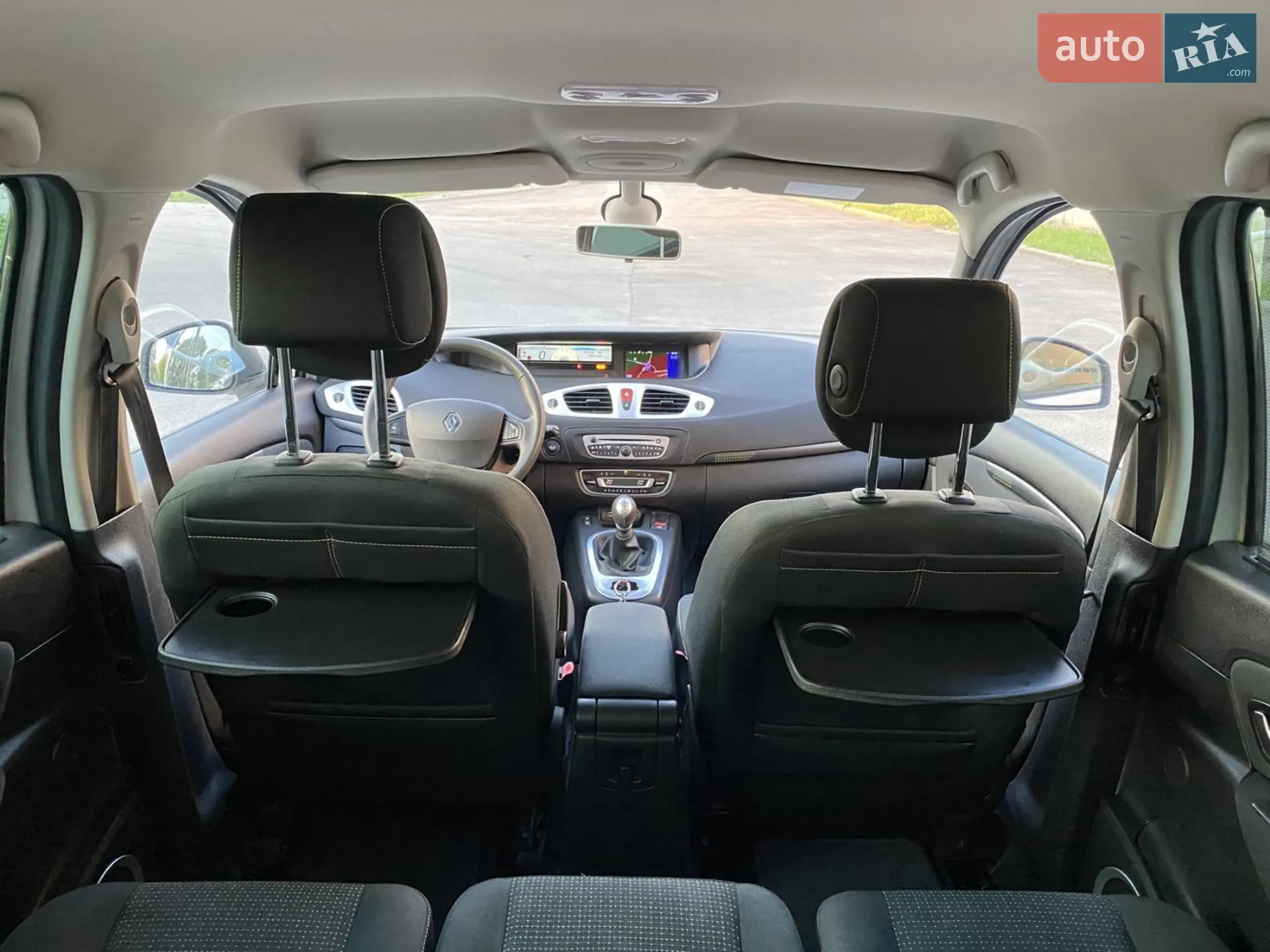 2010 Renault Scenic - мініатюра 9