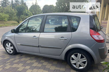 Мінівен Renault Scenic 2004 в 