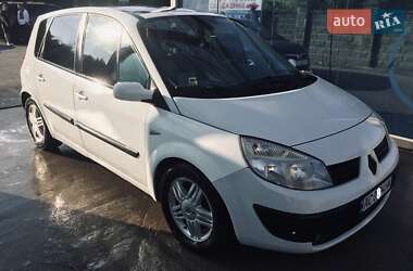 Мінівен Renault Scenic 2004 в 