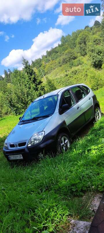 Минивэн Renault Scenic 2001 в 