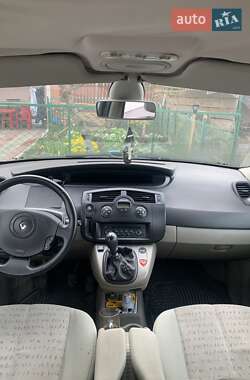 Минивэн Renault Scenic 2006 в 