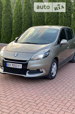 Мінівен Renault Scenic 2012 в Летичіві