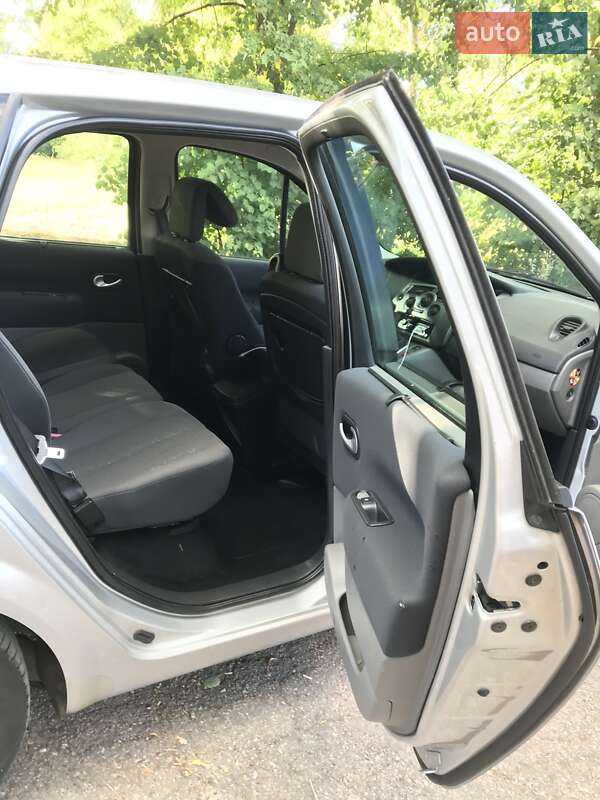 Минивэн Renault Scenic 2008 в Харькове фото 15 Минивэн Renault Scenic 2008 в Харькове