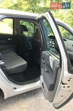 Минивэн Renault Scenic 2008 в 