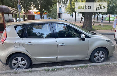 Мінівен Renault Scenic 2010 в Вишневому