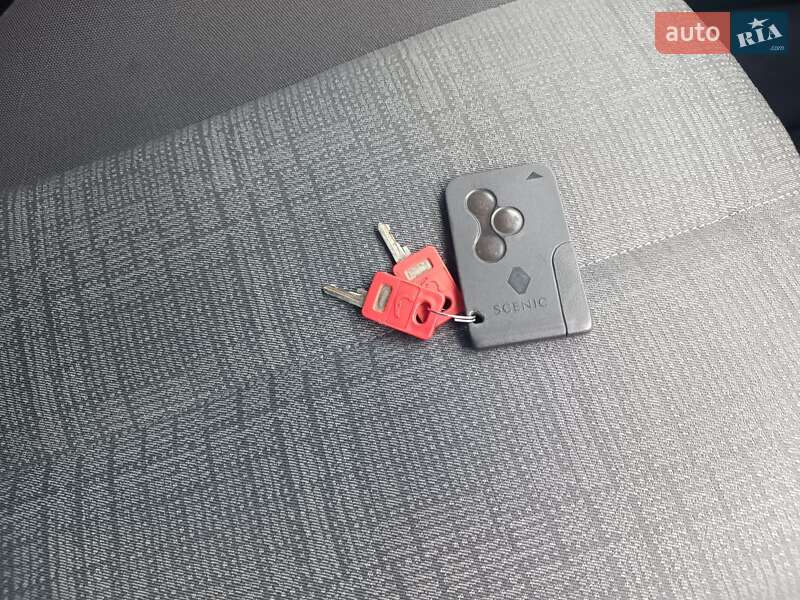 Минивэн Renault Scenic 2007 в Киеве