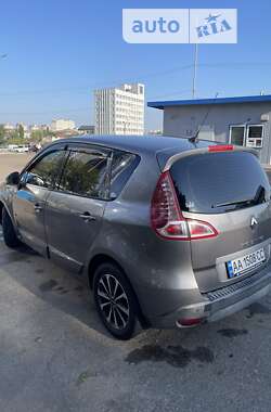 Минивэн Renault Scenic 2011 в Киеве