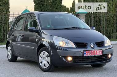 Мінівен Renault Scenic 2007 в Дубні