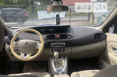 Мінівен Renault Scenic 2011 в Звягелі