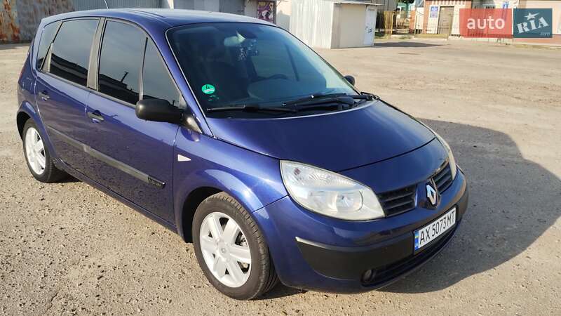 Минивэн Renault Scenic 2003 в 