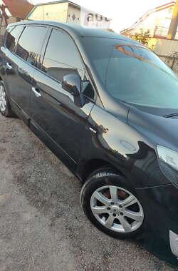 Мінівен Renault Scenic 2011 в Броварах