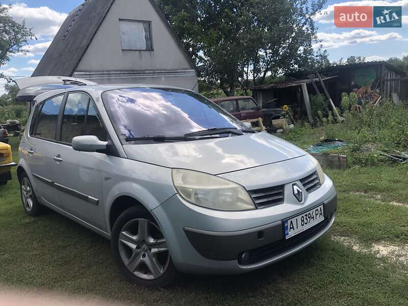 Минивэн Renault Scenic 2004 в Борисполе