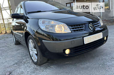 Минивэн Renault Scenic 2004 в Коростышеве