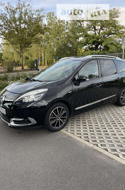 Мінівен Renault Scenic 2013 в Києві