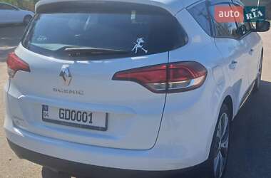 Минивэн Renault Scenic 2017 в 
