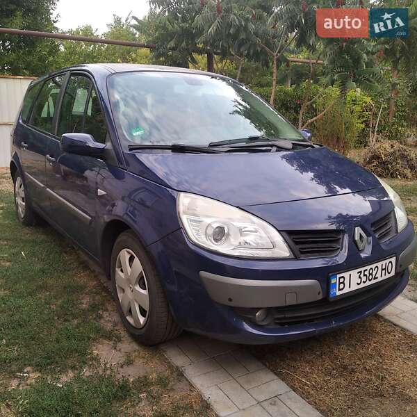 Минивэн Renault Scenic 2007 в Царичанке