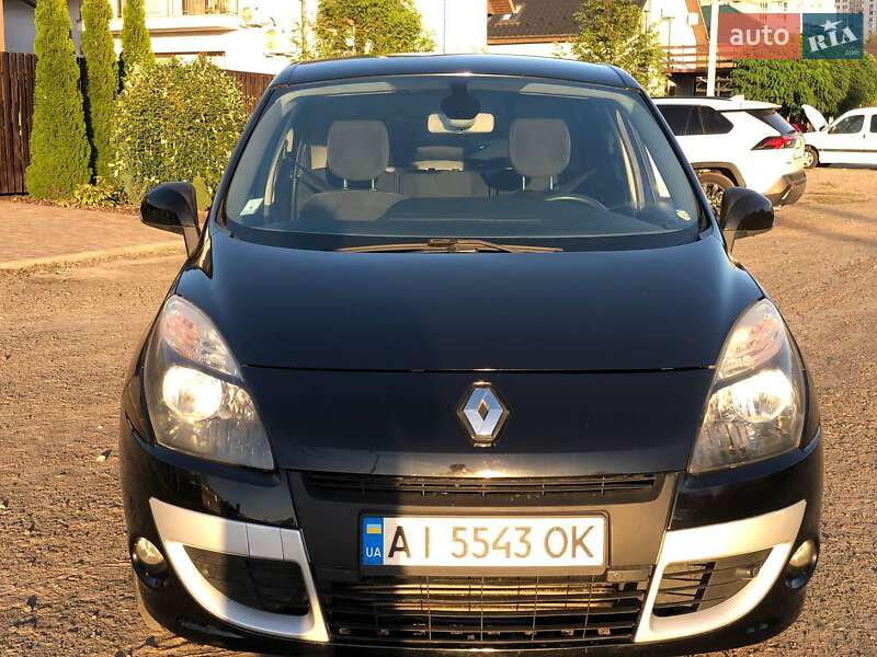 Минивэн Renault Scenic 2009 в Киеве