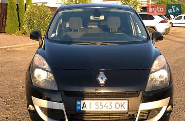 Минивэн Renault Scenic 2009 в 
