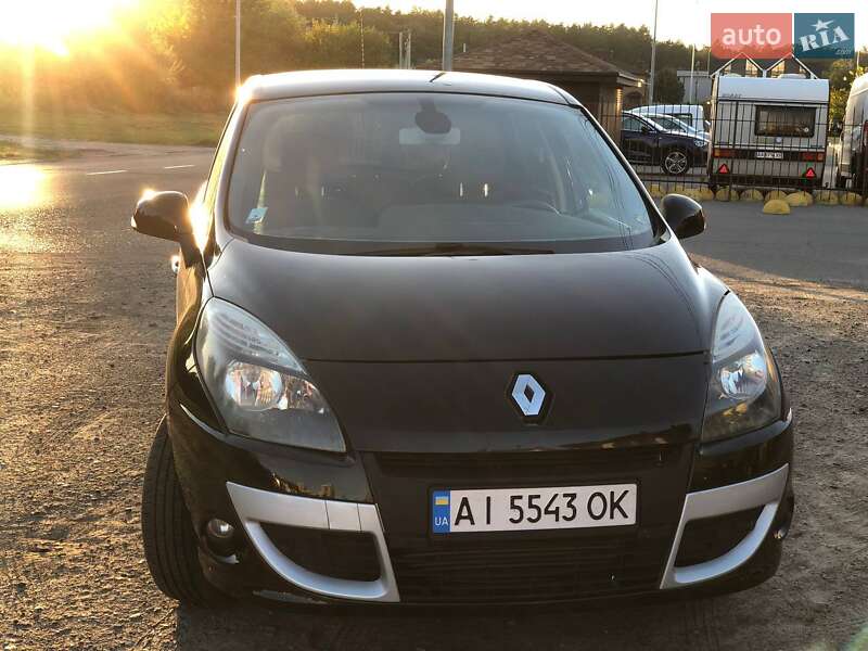 Минивэн Renault Scenic 2009 в Киеве