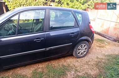 Минивэн Renault Scenic 2006 в 