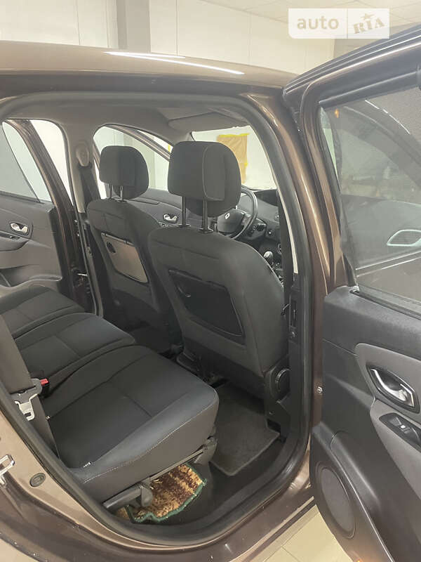 Минивэн Renault Scenic 2010 в Чорткове