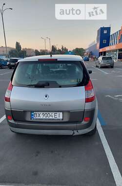 Минивэн Renault Scenic 2005 в 