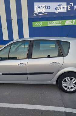 Минивэн Renault Scenic 2005 в 