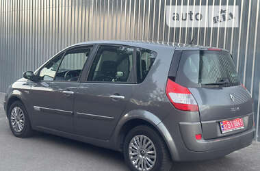 Минивэн Renault Scenic 2006 в Березане