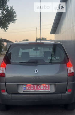 Минивэн Renault Scenic 2006 в Березане