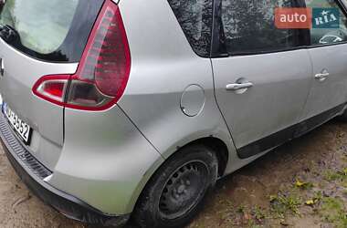 Минивэн Renault Scenic 2010 в Калуше