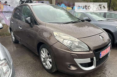 Минивэн Renault Scenic 2011 в Луцке