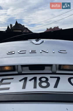 Минивэн Renault Scenic 2010 в 