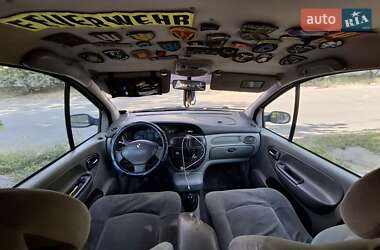Минивэн Renault Scenic 2002 в 
