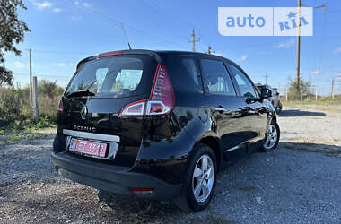 Минивэн Renault Scenic 2011 в Ровно