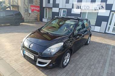 Мінівен Renault Scenic 2011 в Ніжині